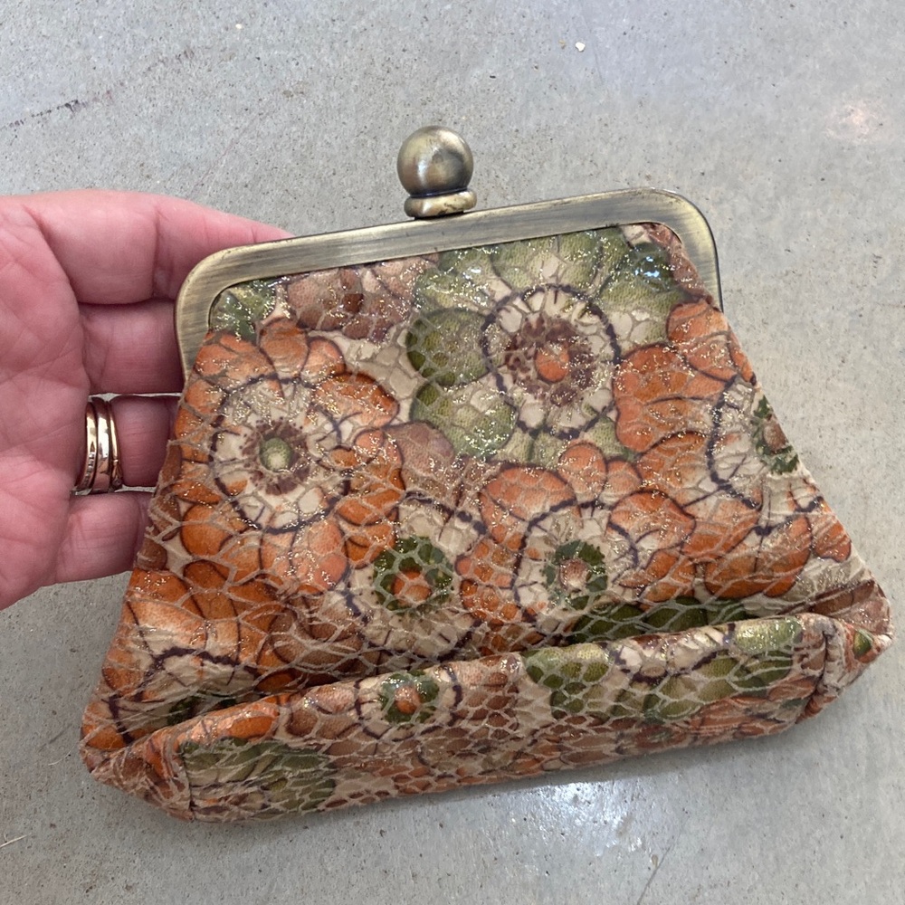 Hobo Embossed Chain Bag nwot. Gift not used. - Picture 6 of 6